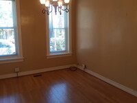 2639 W Superior St, Unit APT#1 in Chicago, IL - Foto de edificio - Building Photo