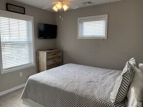 183 W Atlantic Way in Lavallette, NJ - Building Photo - Building Photo