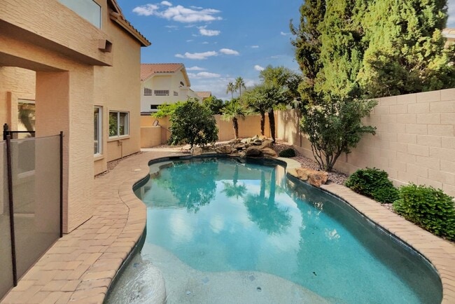 62 W Tulsa St in Chandler, AZ - Building Photo - Building Photo