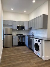128 S 1st St-Unit -Apt 2 in Lehighton, PA - Building Photo - Building Photo