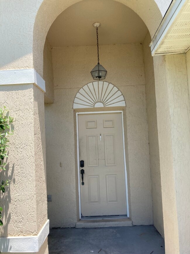 867 Lake Jackson Cir in Apopka, FL - Building Photo - Building Photo