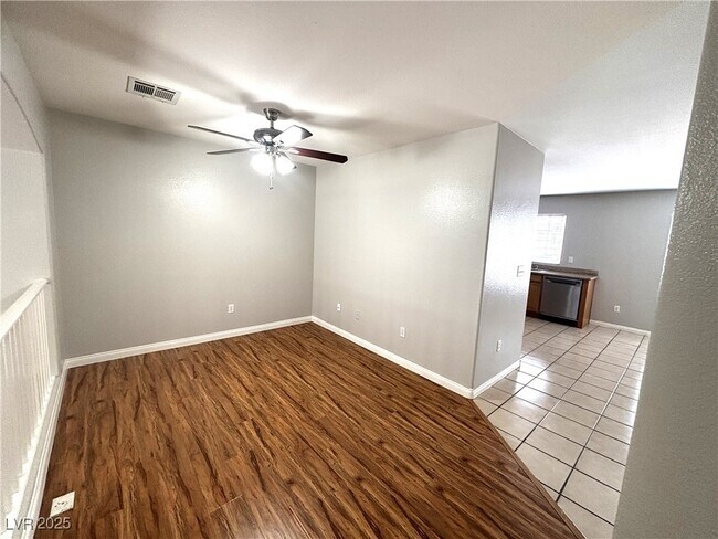 property at 2756 Fountain Vista Ln