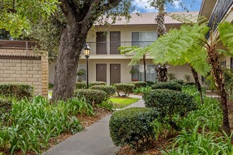 La Madera Apartments in Garden Grove, CA - Building Photo - Building Photo