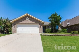 532 Caravan Dr in Fort Worth, TX - Building Photo