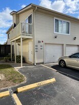 1001 Spring Meadow Dr in Kissimmee, FL - Building Photo