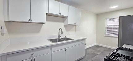 1021 Buckeye Dr in West Sacramento, CA - Building Photo - Building Photo