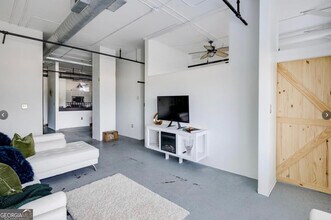 120 Ralph McGill Blvd NE in Atlanta, GA - Foto de edificio - Building Photo