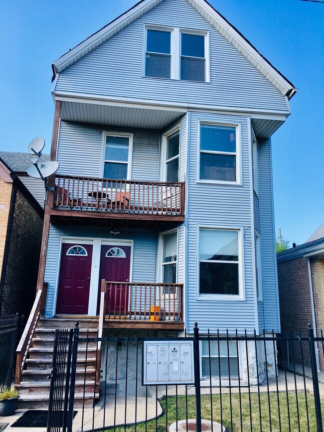 3434 W Drummond Plz Apartments and Nearby Chicago Apartments For Rent
