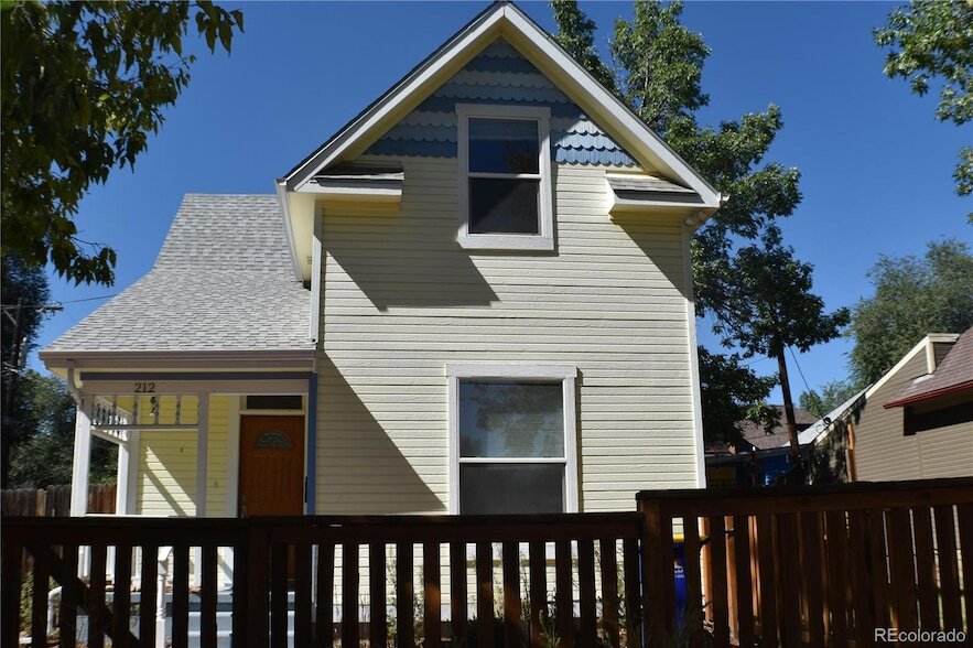 212 N 23rd St in Colorado Springs, CO - Building Photo