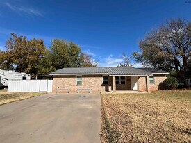 2908 Featherston Ave in Wichita Falls, TX - Building Photo