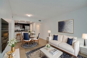 850 N Miami Ave in Miami, FL - Building Photo - Building Photo