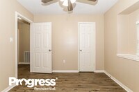 215 Paradise Ln photo'