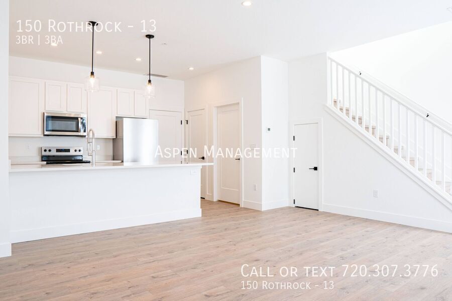 150 Rothrock Pl in Longmont, CO - Building Photo
