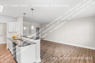 313 Creek Dr in St. Davids, PA - Building Photo