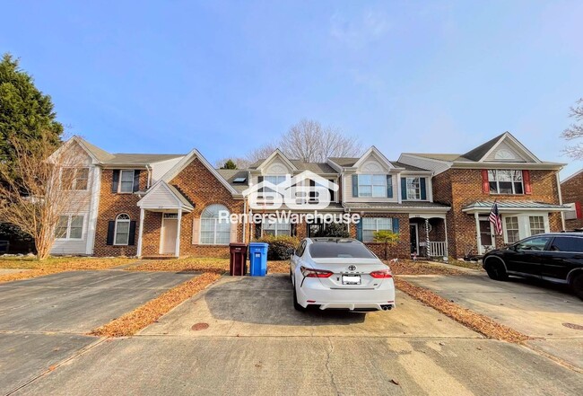 434 S Lake Cir in Chesapeake, VA - Building Photo - Building Photo