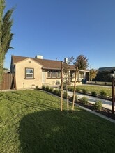 972 S Hope Ave in Reedley, CA - Building Photo - Building Photo