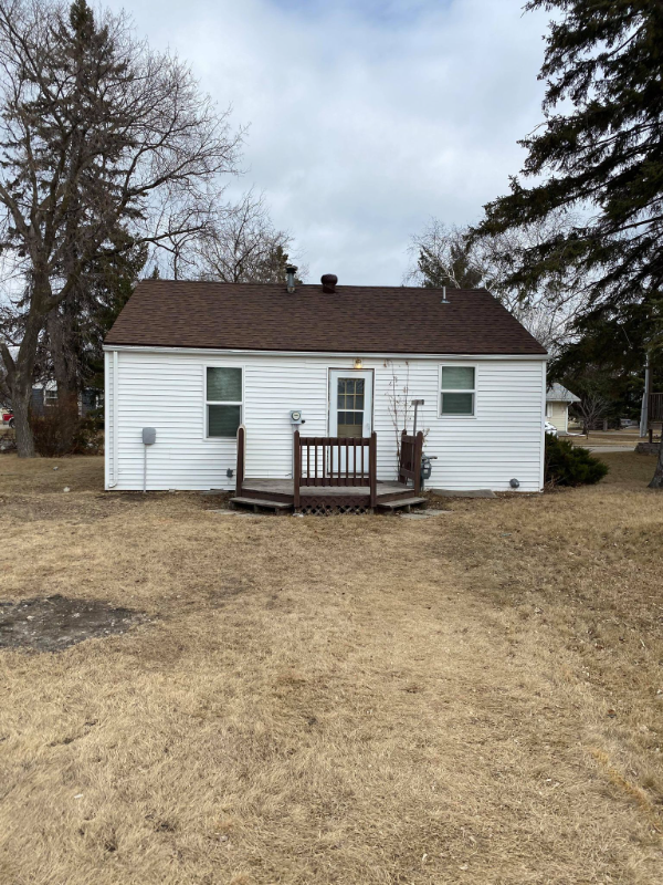 property at 519 Dewey Ave N