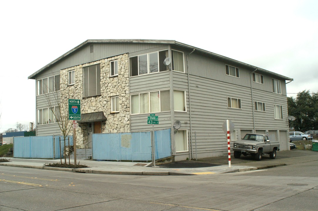 4222 S Othello St in Seattle, WA - Building Photo