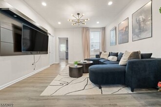 39 Emmet St in Newark, NJ - Building Photo - Building Photo
