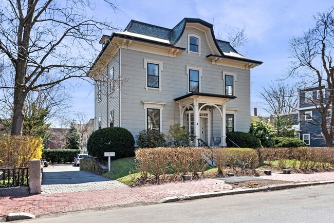 property at 4 Maple Ave