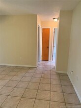 2427 NW Holiday Ct in Stuart, FL - Building Photo - Building Photo