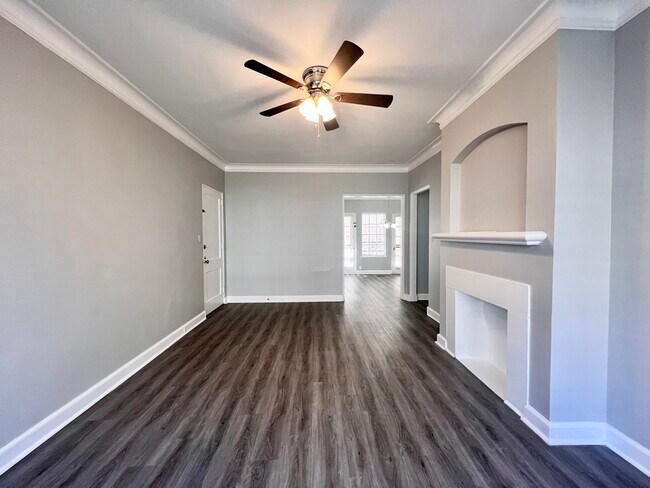 Overton Garden Apartments in Memphis, TN - Foto de edificio - Building Photo