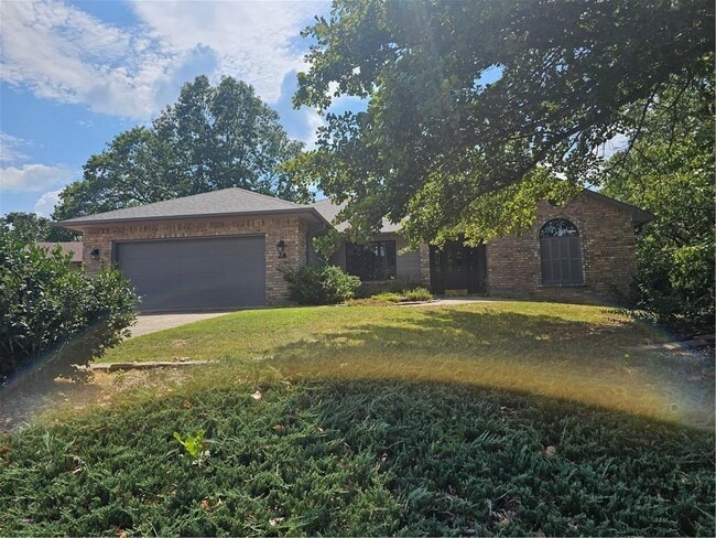 property at 28 McKenzie Dr
