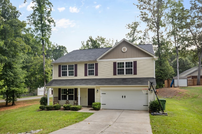 property at 1528 Magnolia Dr