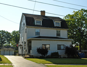 821 Pennsylvania Ave in Youngstown, OH - Building Photo - Building Photo