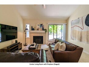 6436 Buena Vista Dr in Newark, CA - Building Photo - Building Photo
