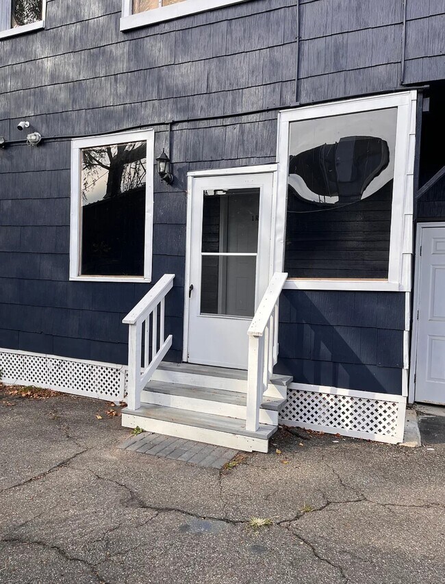 16 Doubleday St in Binghamton, NY - Building Photo - Building Photo