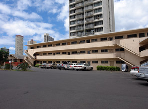 909 University Ave in Honolulu, HI - Building Photo - Building Photo