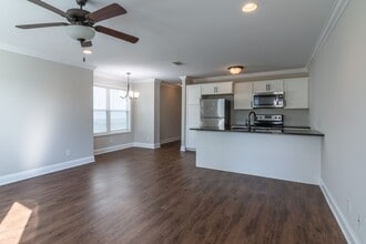 212I Carver Ln in Lebanon, TN - Building Photo - Building Photo