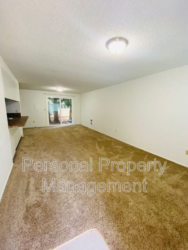 7310 NE 16th Ave in Vancouver, WA - Building Photo - Building Photo