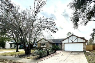 608 Pebbleshire Dr in Houston, TX - Building Photo