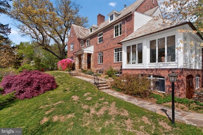 property at 5553 Little Falls Rd