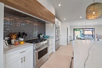 3116 Calle Fresno in Santa Barbara, CA - Building Photo - Building Photo