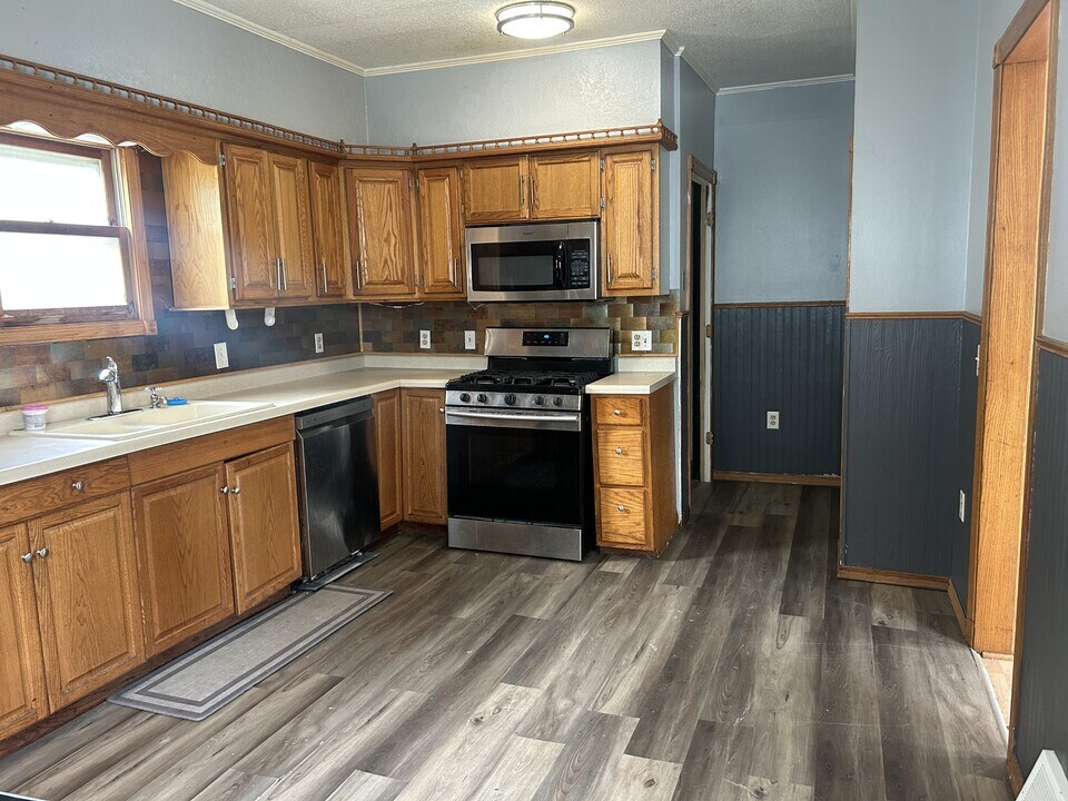 1757 C Ave NE in Cedar Rapids, IA - Building Photo