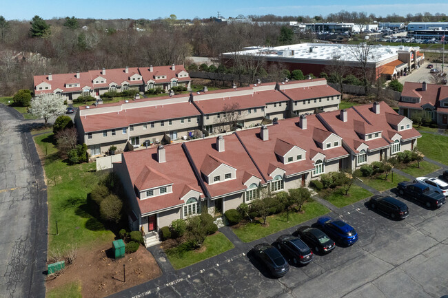 Maplewood Condos in Shrewsbury, MA - Building Photo - Building Photo