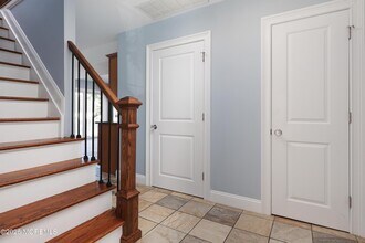 93 S Ward Ave in Rumson, NJ - Building Photo - Building Photo