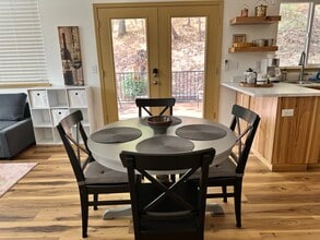 1615 Virginia Ln in Grants Pass, OR - Building Photo - Building Photo