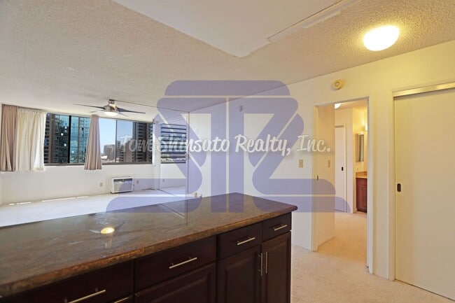 1255 Nuuanu Ave in Honolulu, HI - Building Photo - Building Photo