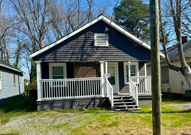 920 Gay St in Rocky Mount, NC - Foto de edificio - Building Photo