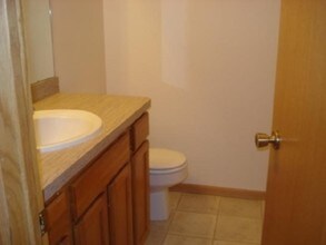 12178 Yancy St NE in Minneapolis, MN - Building Photo - Building Photo