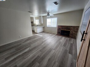 4126 Francisco St in Pleasanton, CA - Building Photo - Building Photo