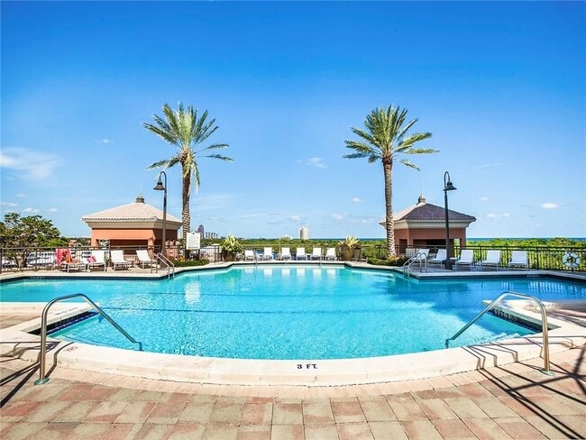 1030 Seminole Dr in Fort Lauderdale, FL - Building Photo - Building Photo