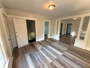 103 Bradley St in Syracuse, NY - Building Photo - Building Photo