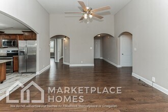 702 Jim Brown Dr in Clarksville, TN - Building Photo - Building Photo
