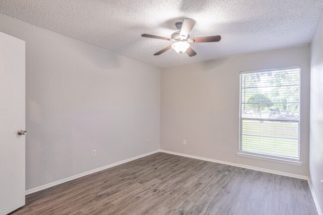 Trails on Treadway in Beaumont, TX - Foto de edificio - Interior Photo