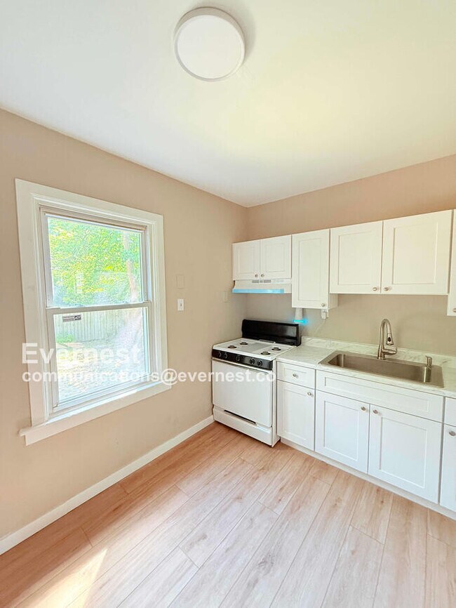 14600 Lauder St in Detroit, MI - Building Photo - Building Photo